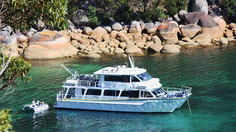 wildlife coast cruises